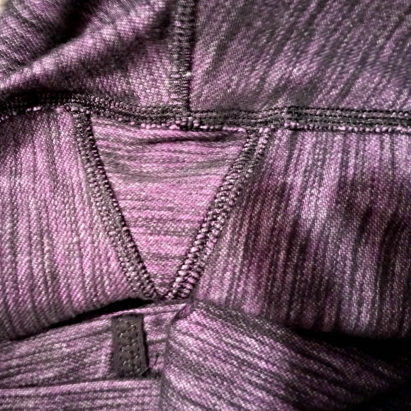 Lululemon Leggings size 6 - Picture 10 of 10